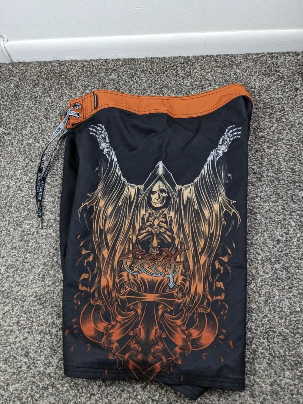 Affliction x Ozzy Osbourne Board Shorts Gothic Cross Skull Ball Swim Trunks 32